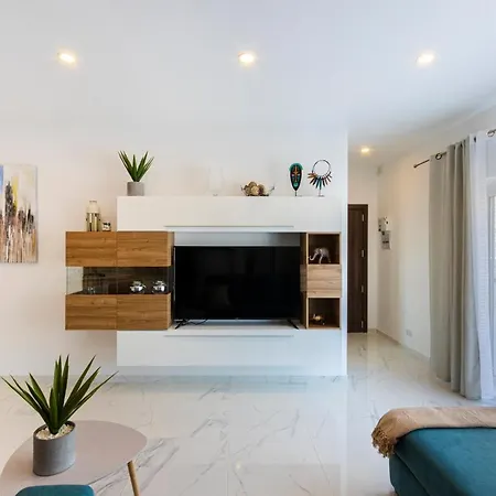 Ha4- Modern Penthouse With Large Terrace And Views Lejlighed