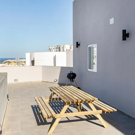 Lejlighed Ha4- Modern Penthouse With Large Terrace And Views San Ġwann