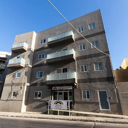 Ha4- Modern Penthouse With Large Terrace And Views * San Ġwann