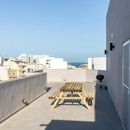 Lejlighed Ha4- Modern Penthouse With Large Terrace And Views *