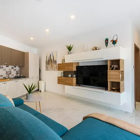 Lejlighed Ha4- Modern Penthouse With Large Terrace And Views